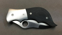 Load image into Gallery viewer, Tactical folding knife