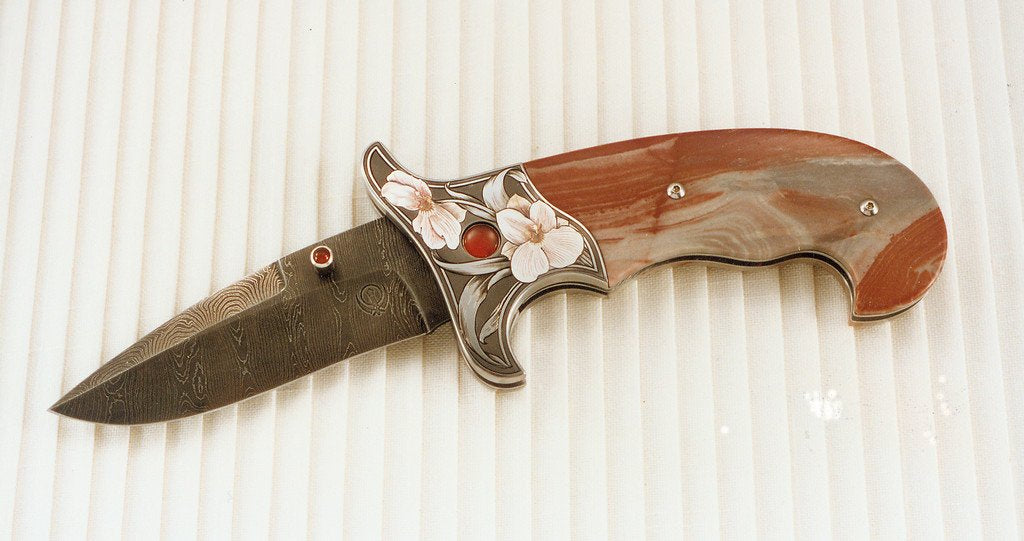 Engraved jasper folding knife9